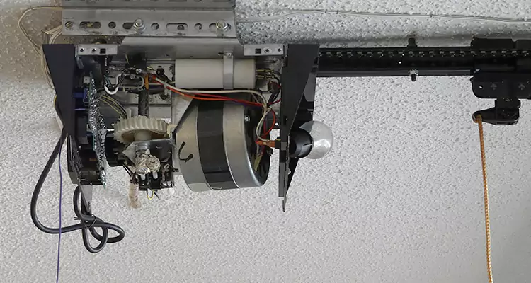 Emergency Garage Door Opener Repair in Country Walk, FL