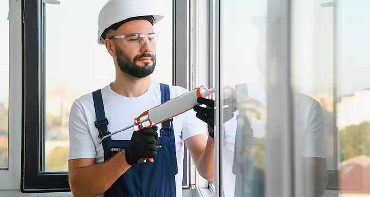 Retractable Screens Repair for Patio in Country Walk, FL