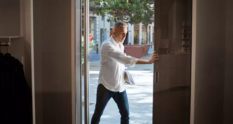 Reliable Pella Patio Door Repair Services for Opening Issues in Country Walk, FL