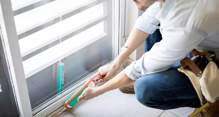 Dap Window Caulk Repair in Country Walk, FL